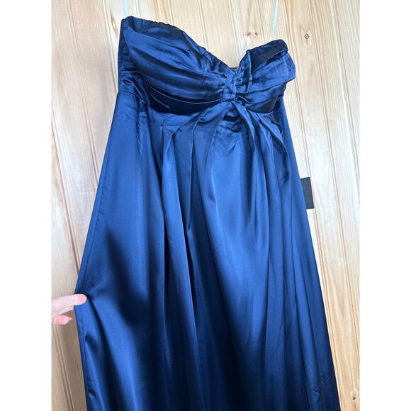 NWT Lulus Memorable Entrance Dark Blue Strapless Satin Maxi Dress Bridesmaid M - Picture 4 of 8
